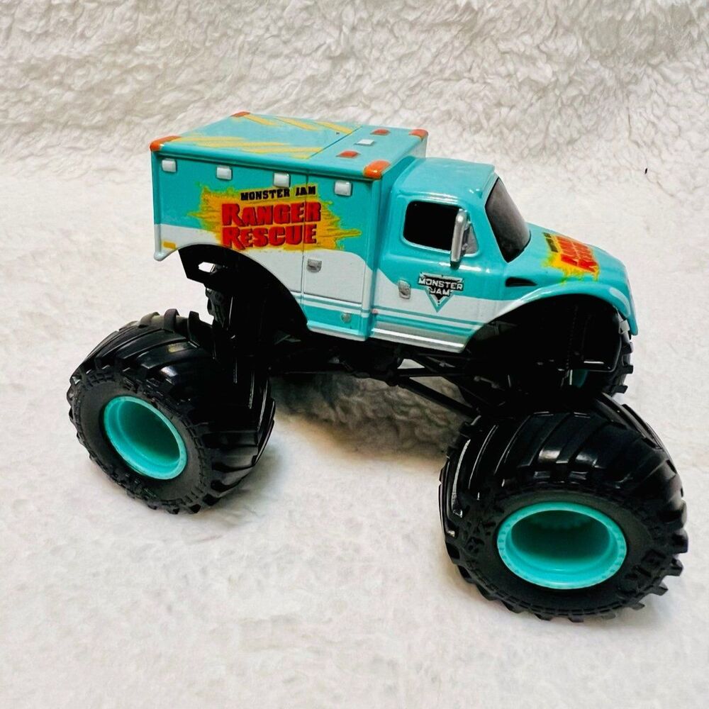 MONSTER JAM Ranger Rescue Everyday Hero Truck Monster Truck
